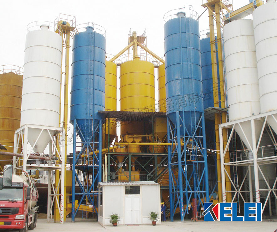 襄阳用裕橡(xiang)胶制造有限公(gōng)司幹粉砂漿生(sheng)産線