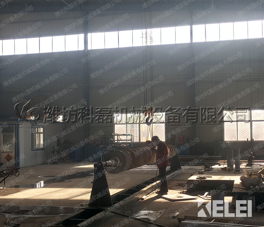 襄阳用裕橡胶(jiāo)制造有限公司(sī)螺旋輸送機絞(jiao)龍焊接車間 第(dì)2張