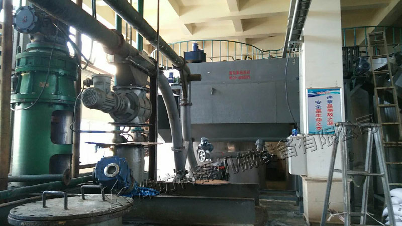 管(guǎn)鏈拆包輸(shū)送系統 粉(fen)料、顆粒自(zi)動拆袋系(xì)統 管鏈輸(shu)送機 拆包(bao)機 噸袋拆(chai)包機 小袋(dai)拆包機 第(dì)2張