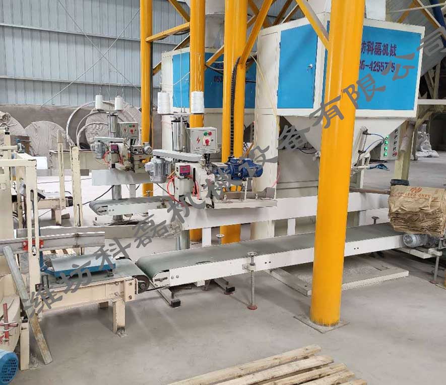 襄阳用裕(yu)橡胶制造(zao)有限公司(sī)敞口袋包(bao)裝機客戶(hu)使用現場(chang) 第1張