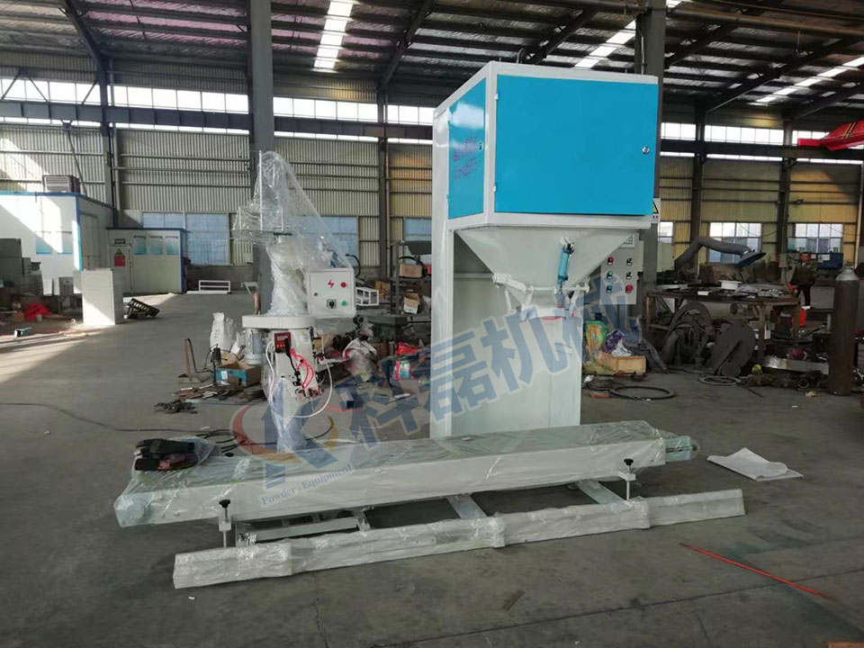 KLC-50K包裝機(ji)（單鬥雙(shuang)秤） 敞口(kǒu)袋包裝(zhuāng)機 敞口(kǒu)袋包裝(zhuang)秤 第2張(zhāng)