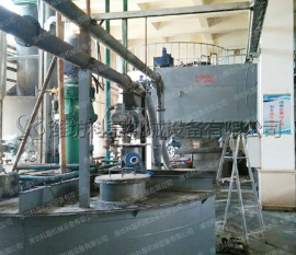 管鏈(liàn)輸送機(jī)、拆包機(jī)，客戶安(ān)裝實拍(pai)